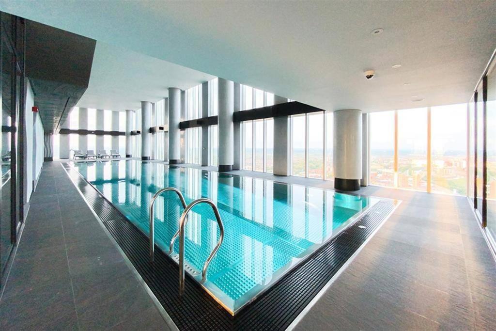 Luxury 2 Bedroom Apartment Manchester City Centre Luaran gambar